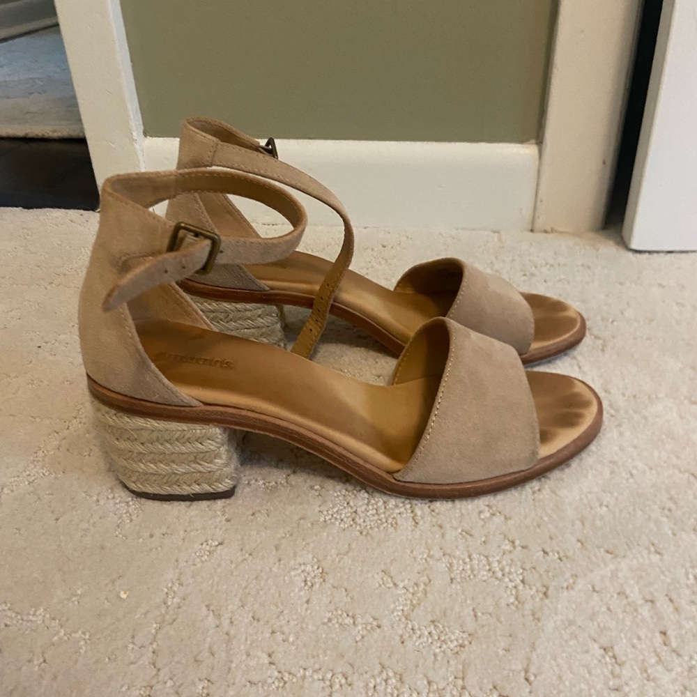 Soludos Tan Women's Sandals with Block Heel